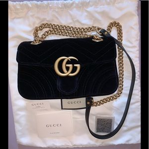[SOLD] Gucci Marmont Mini Black Velvet